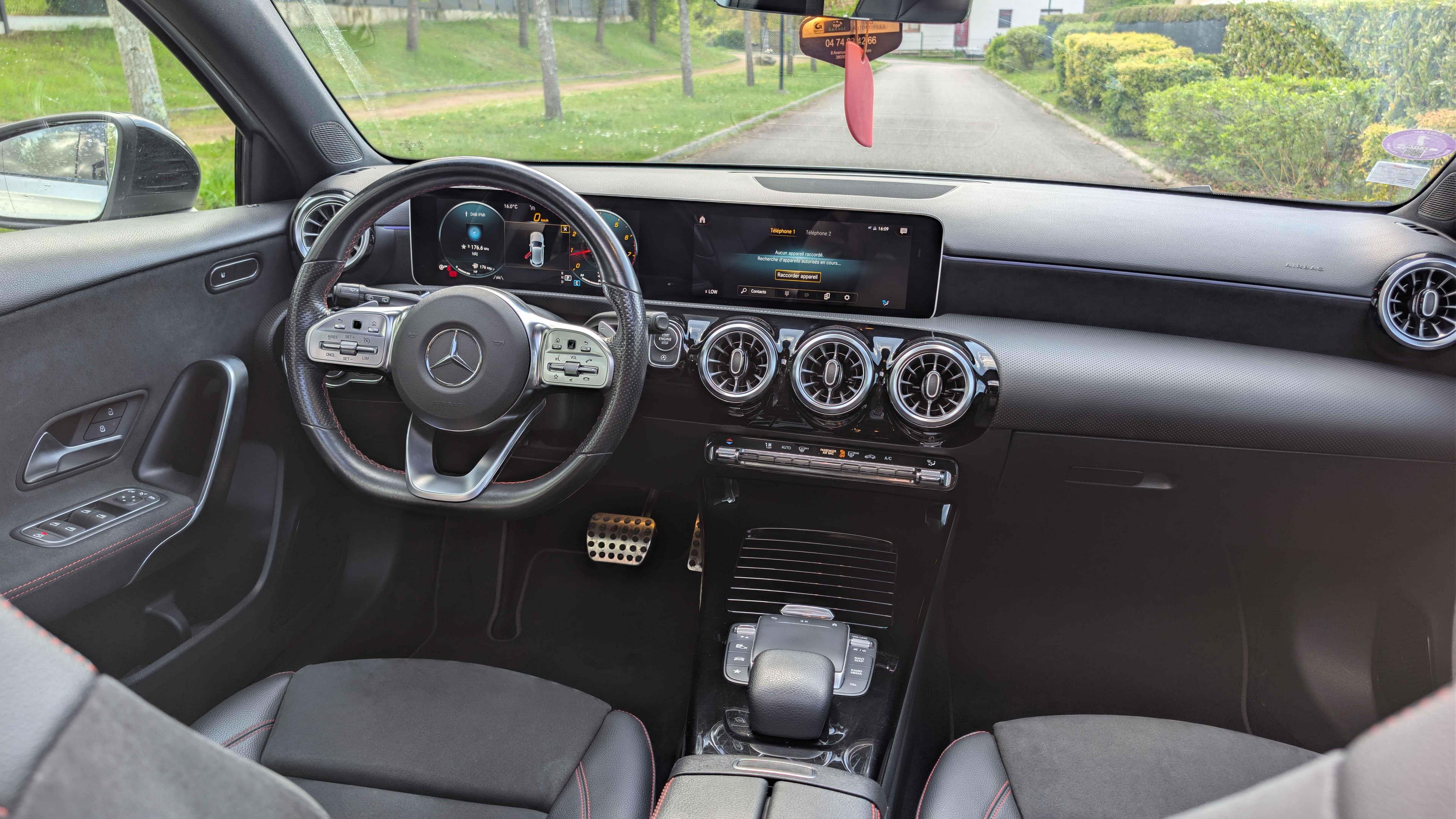 Mercedes Benz Classe A 180 AMG Line — photo 2